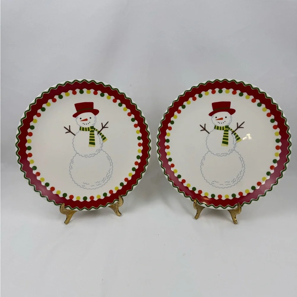 Sur la Table 9 Snowman Plates New